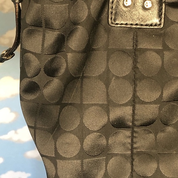 Kate Spade Opus Thompson Street Noel Drawstring - Picture 11 of 13